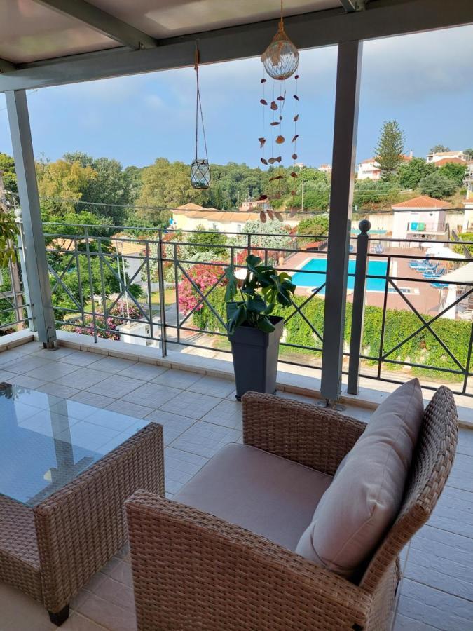 Nikkos Apartments Skala  エクステリア 写真